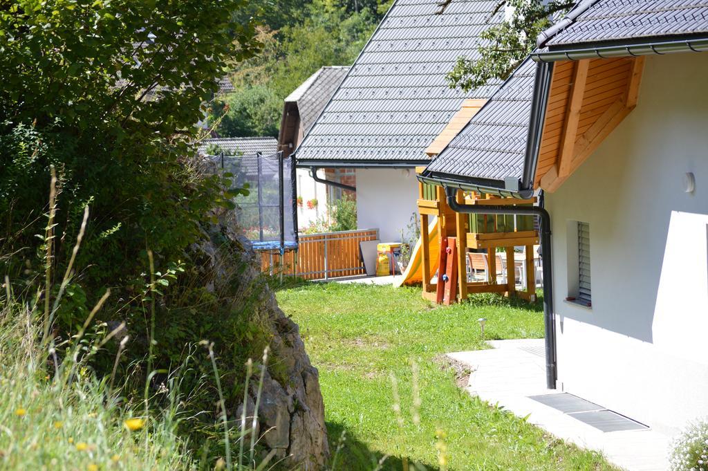 Apartments Tourist Farm Storman With Ev Ch-Station Tržič Extérieur photo