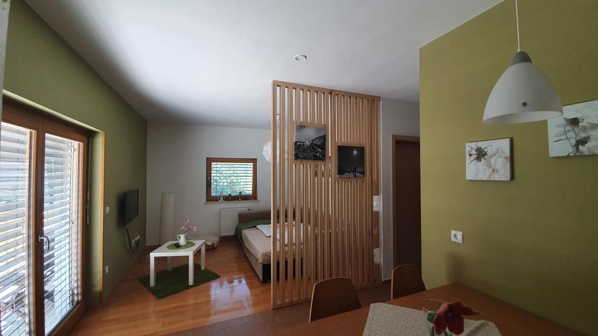 Apartments Tourist Farm Storman With Ev Ch-Station Tržič Extérieur photo